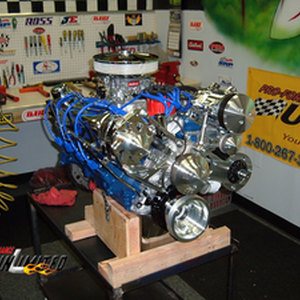 Ford 351w crate engine