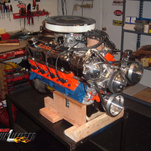 Custom Ford crate engine 