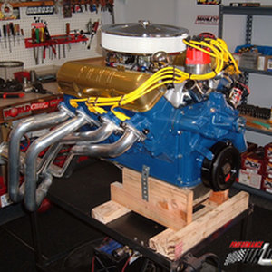 Custom Ford crate engine 