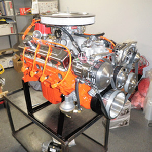 Chevy 572 crate engine 